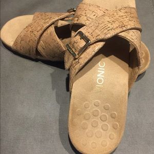 Vionic Sandals, size 8